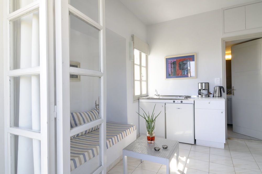 Krini Hotel 3*